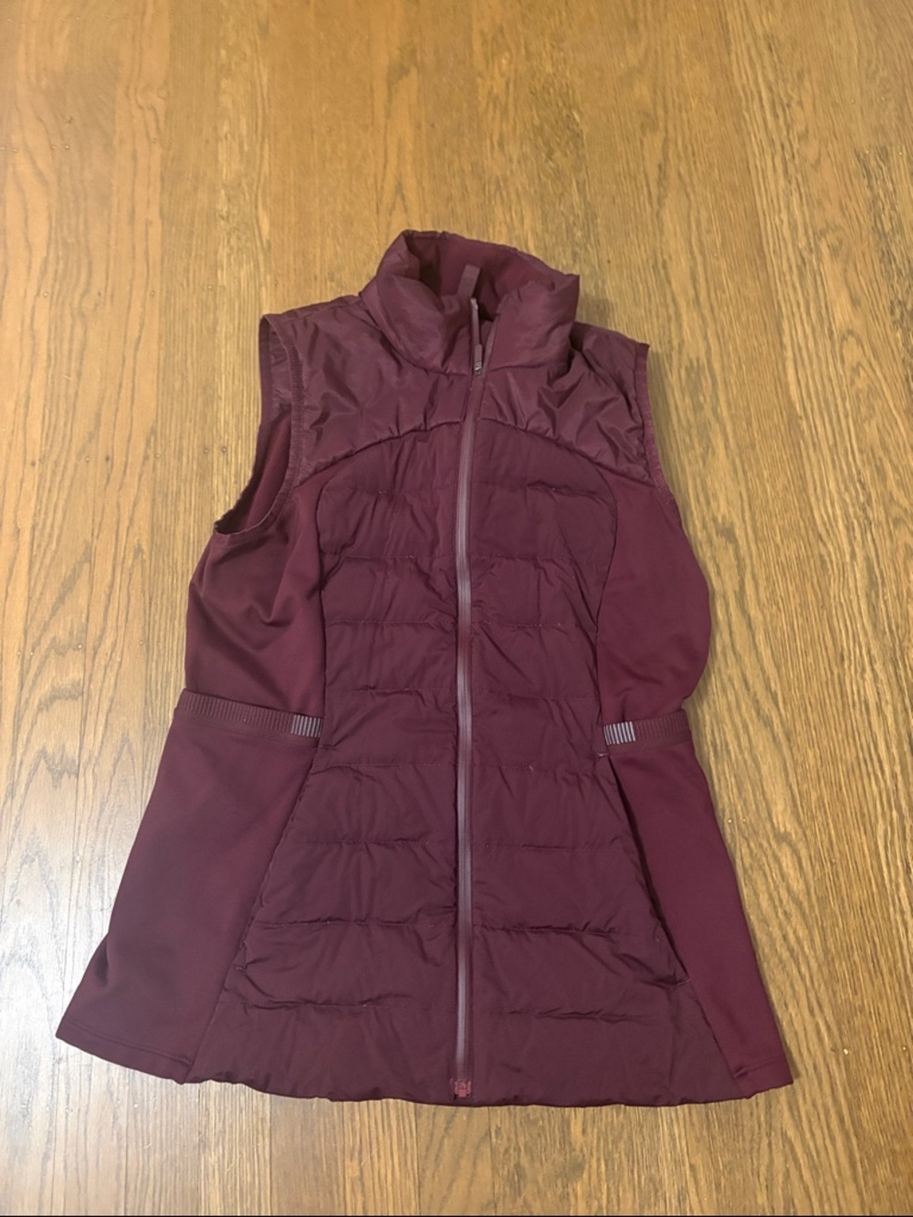 Lululemon Down For It All Vest Dark Adobe Red size 10